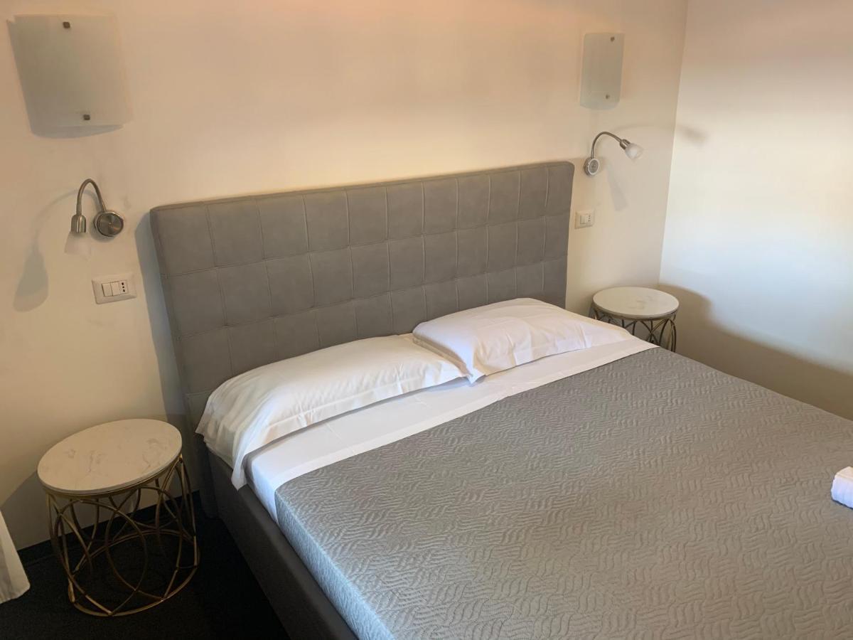 Lungotevere Collection Suite Rom Eksteriør billede
